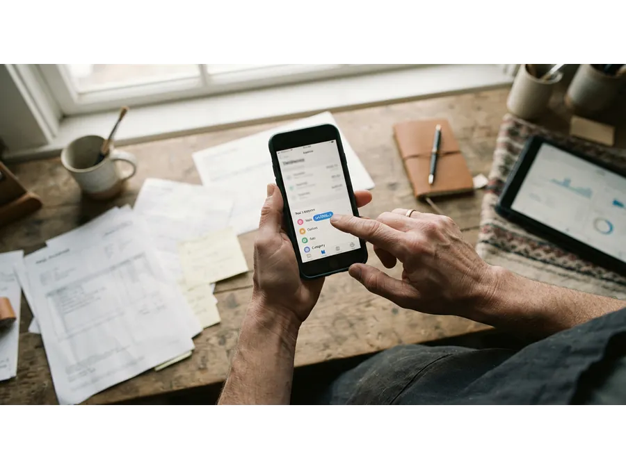 How Delavia resolves daily accounting overlap